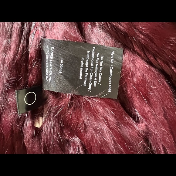 Burgundy Rabbit Fur Vest - Picture 7 of 8